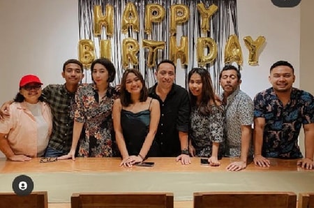 ruang makan artis
