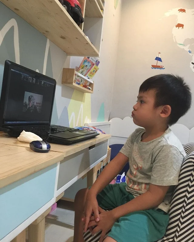 Kamar Anak Donita dan Adi